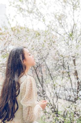 丝瓜视频在线观看,蜜丝婷大草莓和小草莓对比